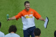 Crucero del Norte ganó, ascendió y, de yapa, le dio una mano a Atlético