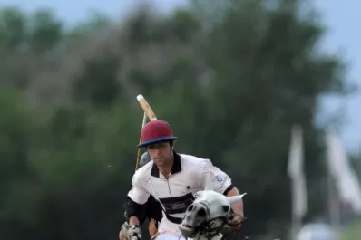 Azul, campeón del Abierto