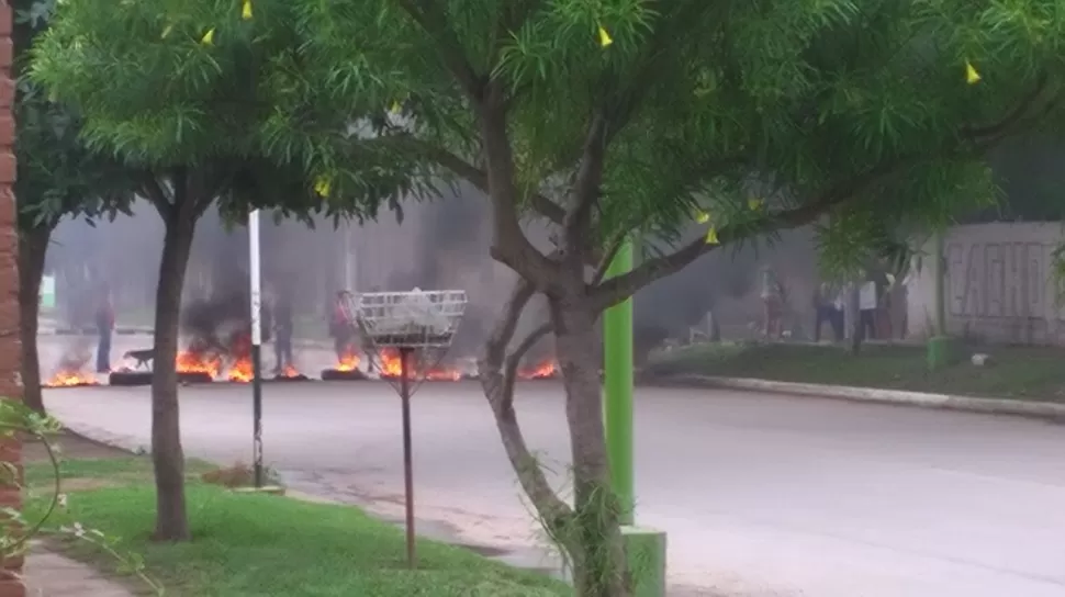 RECLAMO. Familiares del joven asesinado exigen justicia. 