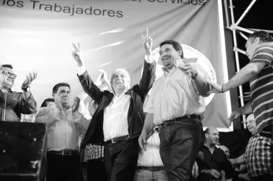 Moyano les pidió a los camioneros tucumanos que “luchen” por el bono de fin de año