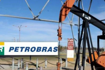 La bolsa de desploma 6,8%, arrastrada por Petrobras y energéticas