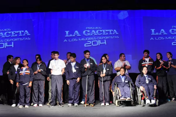 Las distinciones especiales emocionaron a todos