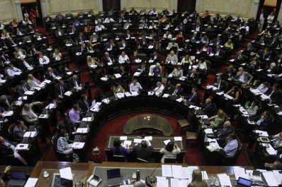 Diputados convirtió en ley el proyecto de telecomunicaciones del oficialismo