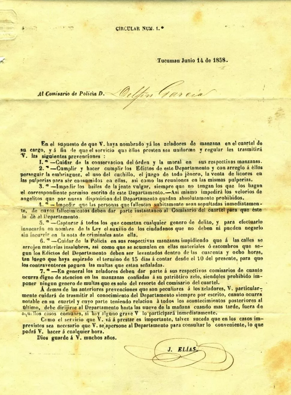 CIRCULAR DE 1858. En hoja suelta y dirigida a los comisarios, se imprimió la reglamentación del jefe de Policía respecto a los celadores. LA GACETA / ARCHIVO
