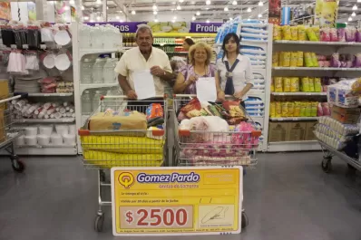 Compró alimentos y productos de limpieza en Gómez Pardo