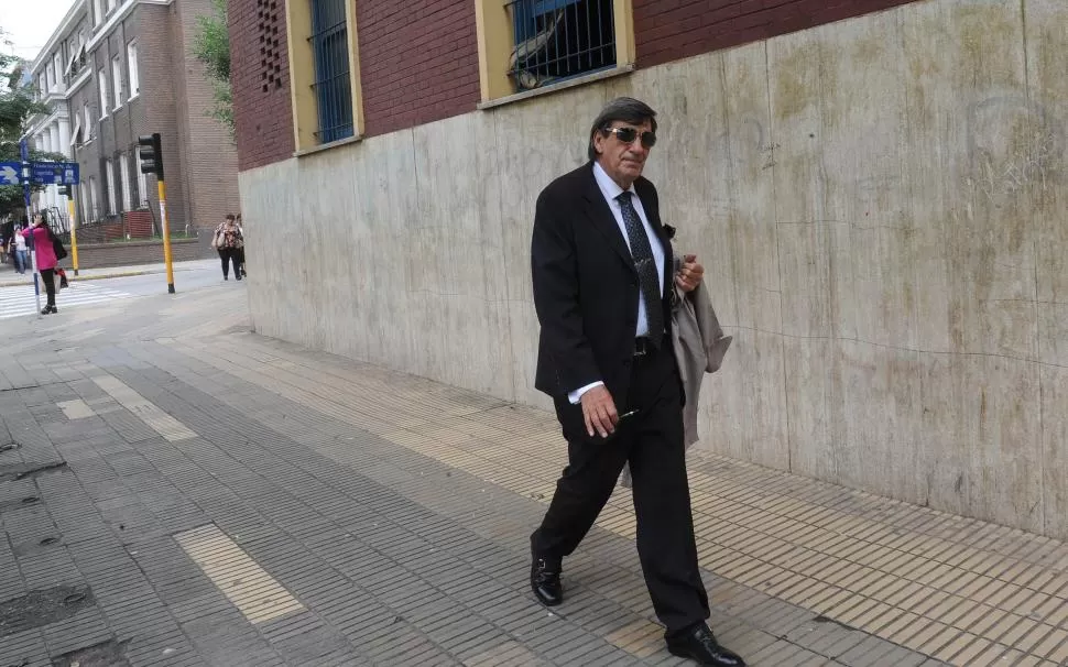 EL FISCAL. Herrera salió de los tribunales el miércoles al mediodía, cuando la jueza definía la libertad de Rigourd. la gaceta / foto de héctor peralta