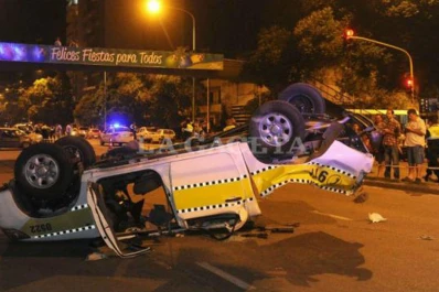 Aseguran que un móvil policial que chocó iba sin la sirena encendida