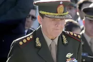 Si Milani es procesado pasará a retiro, dijo Aníbal Fernández