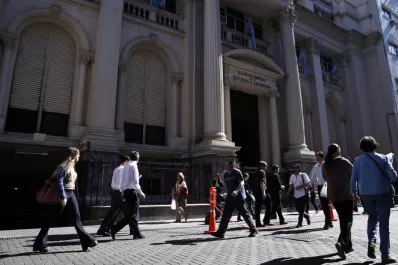 La economía cerrará 2014 con una retracción del 2%