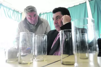 Denuncian que Espeche malversó $ 2,7 millones