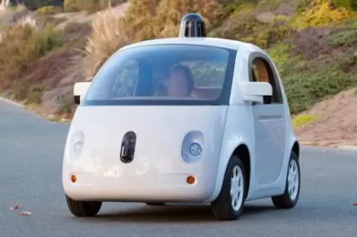 Nuevos cambios para el auto sin chofer