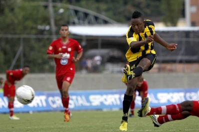 Atlético: comió y voló