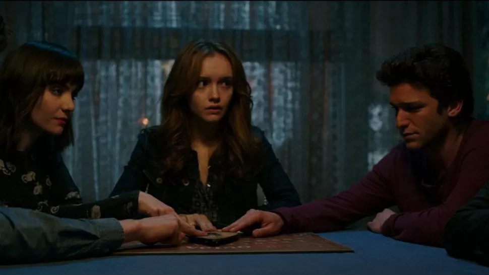 “Ouija” propone un tenebroso contacto con el más allá