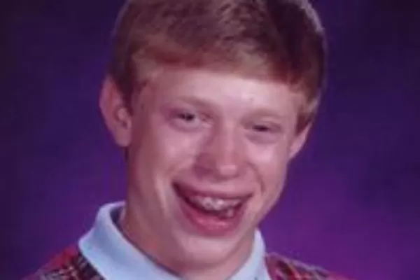 Bad Luck Brian gana miles de dólares con su meme