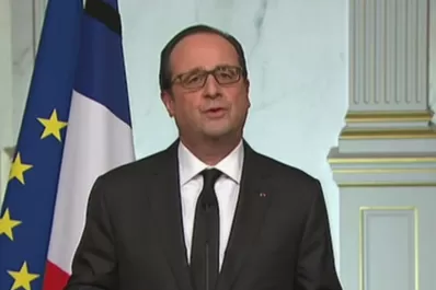 El Presidente de Francia llamó a ser implacables con el racismo y el antisemitismo