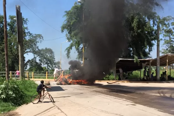 Por un problema de cloacas, cortan Camino de Sirga y San Martín