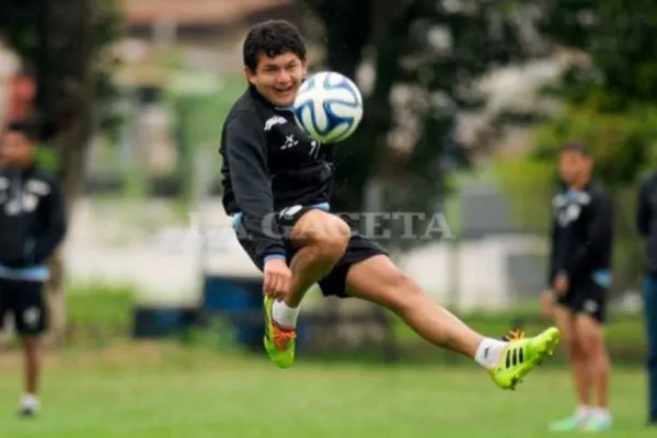 Si llega una oferta formal que convenga, Pulguita se irá de Atlético