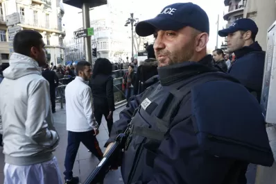 Francia sigue en alerta máxima por ataques terroristas