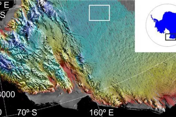 Científicos hallaron un extraño y misterioso cráter en la Antártida