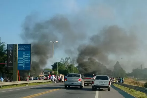 Dos piquetes impidieron circular por la ruta nacional 38, en Concepción