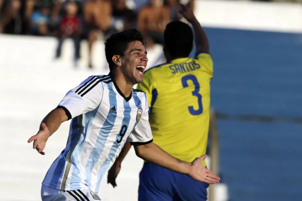 YA HIZO DOS. Simeone comenzó el torneo juvenil endiablado. FOTO DEL TWITTER DE @Argentina