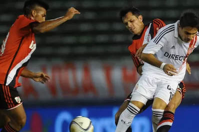 Con mayoría de suplentes, River empató con Estudiantes 0-0