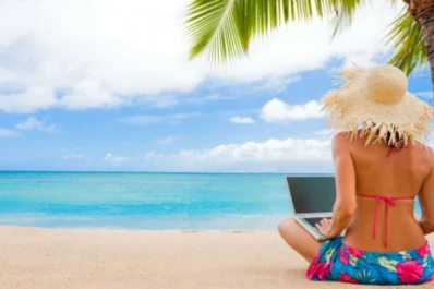 Los negocios se pueden controlar desde la playa