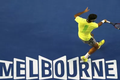 Nadal y Federer debutaron a pura contundencia