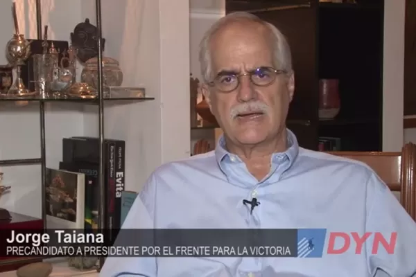 Los precandidatos presidenciales evalúan el escenario político para 2015