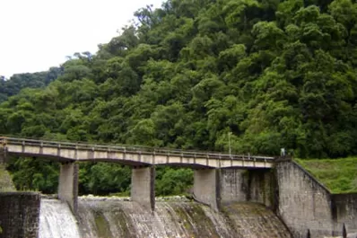 Hallaron a salvo a dos pescadores que estaban desaparecidos desde la tormenta