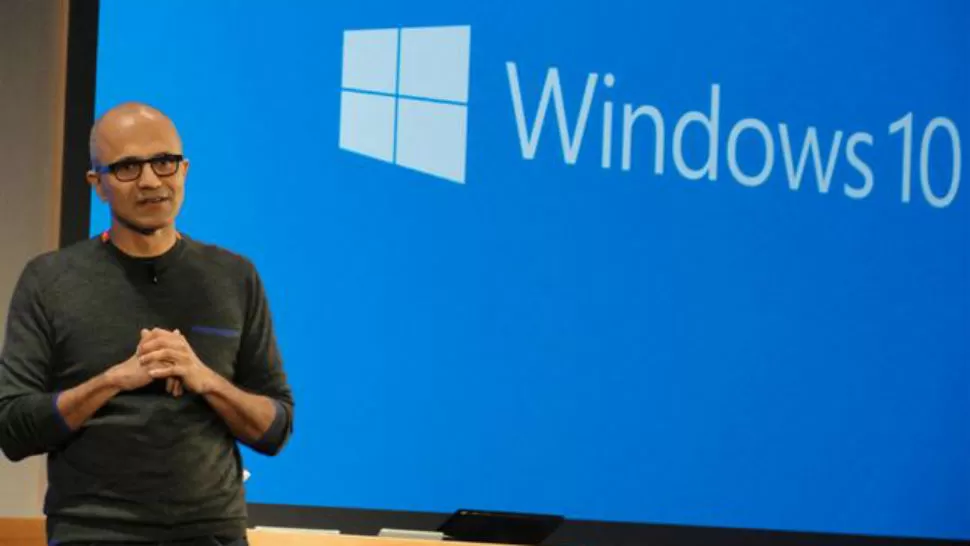 PRESENTACIÓN.  Satia Madella, el CEO de Microsoft, revela los detalles del nuevo Windows. REUTERS