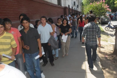 Para ingresar a la Policía habrá que rendir un riguroso examen