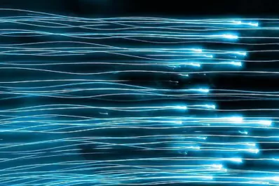 Así se ve la velocidad de la luz, en cámara lenta