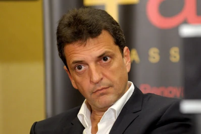 Massa quiere que se investiguen delitos en las escuchas de la causa AMIA