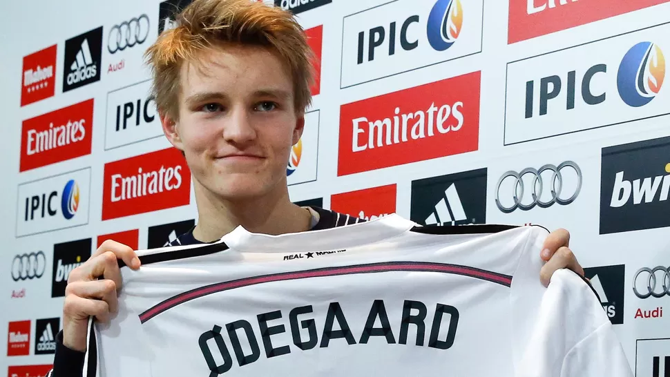 NUEVA JOYA. El noruego Martin Ødegaard, de 16 años, se sumó al equipo filial Merengue, que juega en Segunda División. ARCHIVO