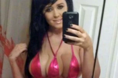 La Policía arrestó a la mujer de tres senos