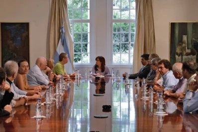 Cristina recibió a familiares de víctimas de la AMIA
