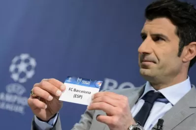 Figo se suma a la lista de candidatos