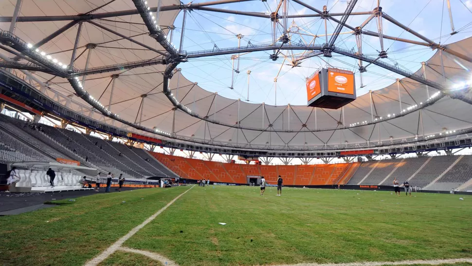 PRUEBA. El Unico de La Plata será uno de los estadios elegidos para los primeros ensayos en Buenos Aires. ARCHIVO