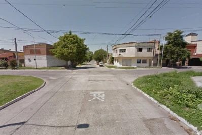 Una mujer apuntó a un policía con un arma y terminó en la comisaría