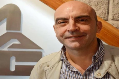 Políticos y periodistas despiden a Tomás Bulat en las redes sociales