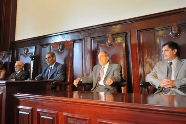 Los vocales suman más de cuatro vueltas al mundo durante 2014