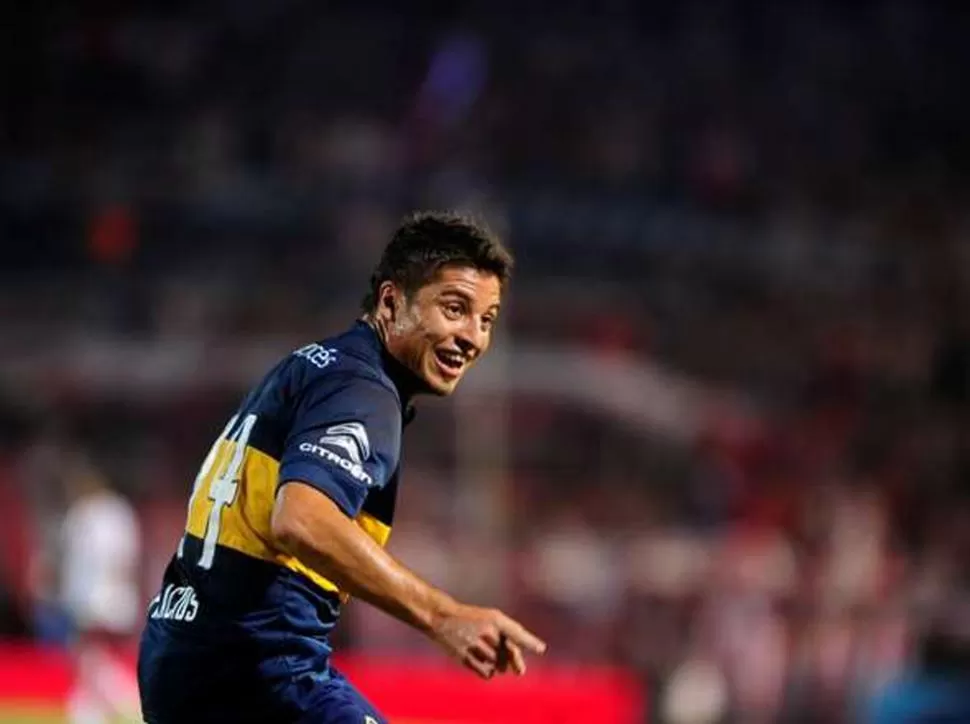 LA NOCHE MÁS FELIZ. Sebastián Palacios reapareció vestido de azul y amarillo, tuvo un gran partido y quiere seguir en Boca. FOTO DEL TWITTER DE @BocaJrsMiMundO