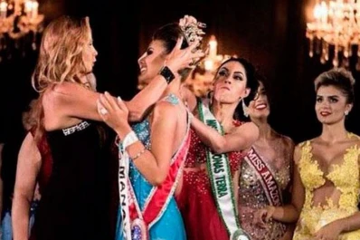 Una princesa se enojó y le quitó la corona a Miss Amazonas