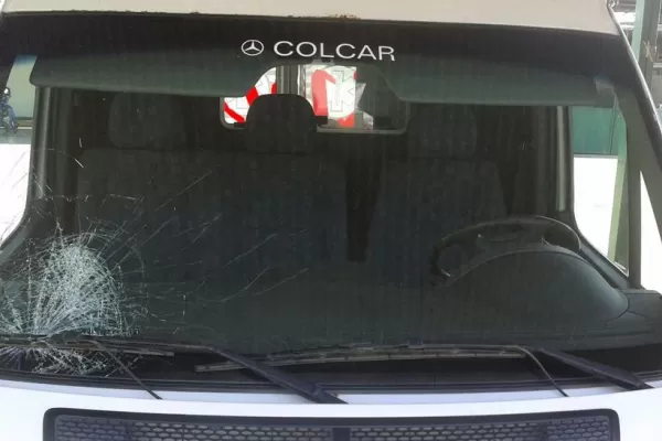 Yedlin repudió los ataques a las ambulancias: respeten nuestras tareas