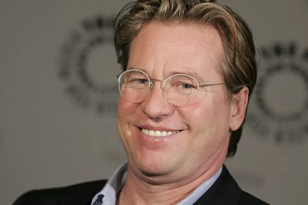 Val Kilmer pone en riesgo su vida por sus creencias religiosas