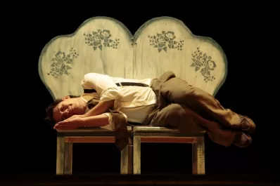 El romanticismo es analizado con una mirada humorística