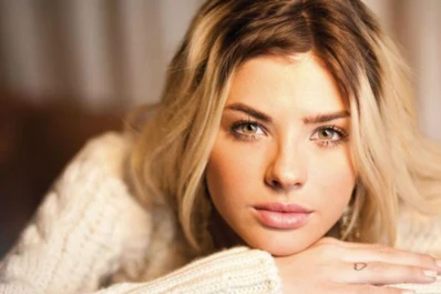 Enamora a todos: la China Suárez renovó su look