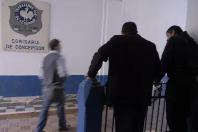 Detuvieron a 16 policías de Concepción por ocultar una denuncia de secuestro