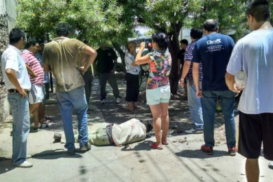 Intentó robar un celular, lo atraparon y casi lo linchan